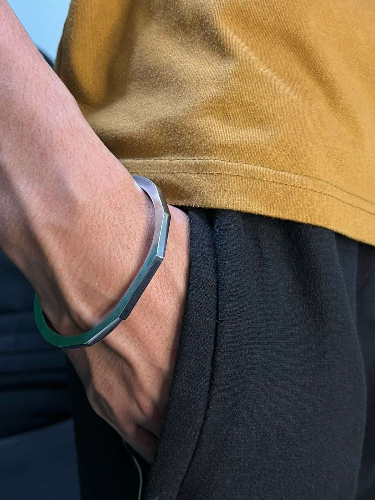 hexa armlet01 hexa armlet01