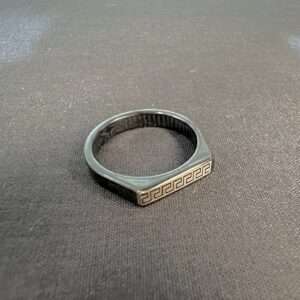 signet printed black